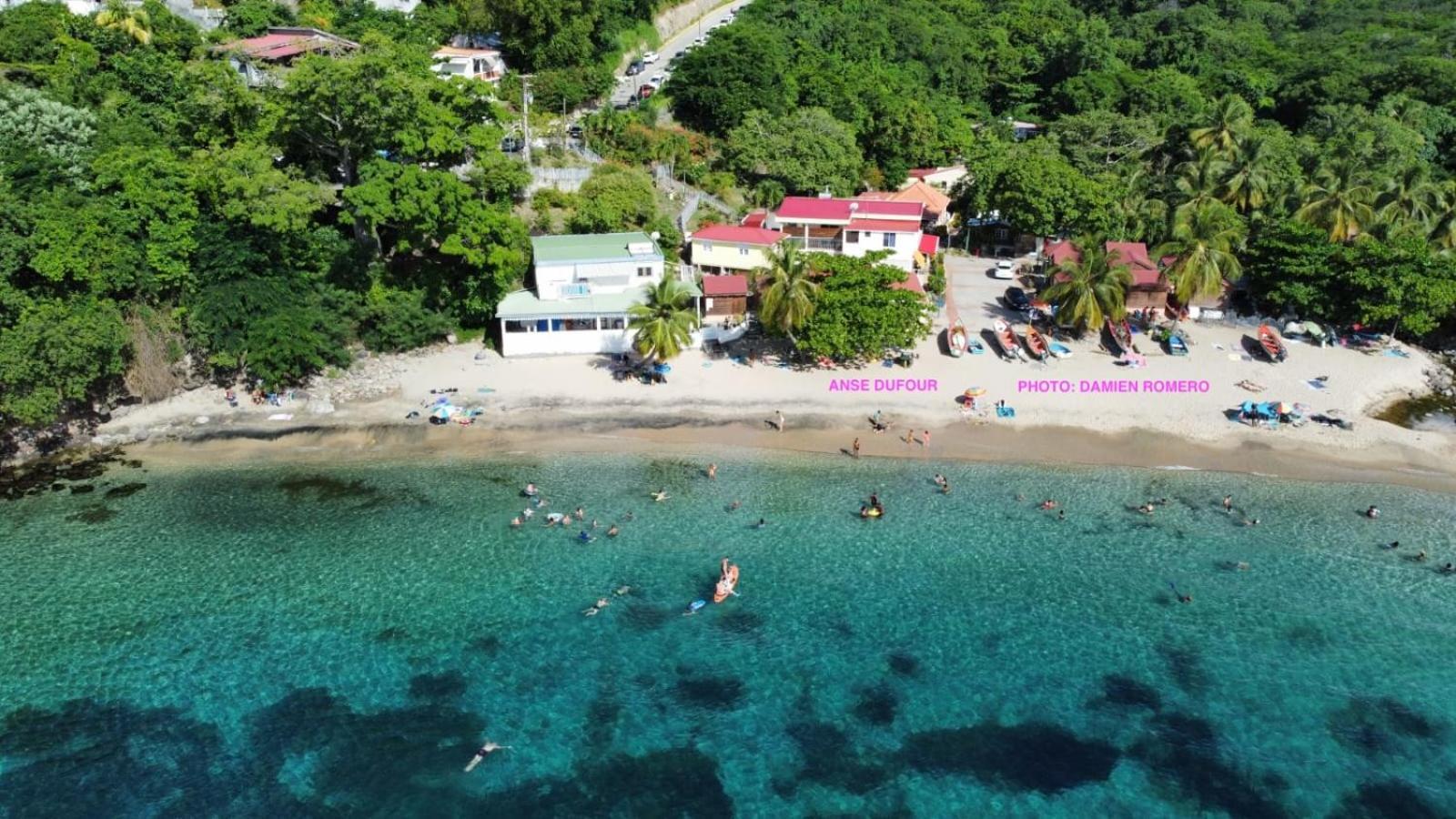 Bungalow "Doussin' Kreyol", Au Calme A 150M De La Plage Grande Anse Kültér fotó